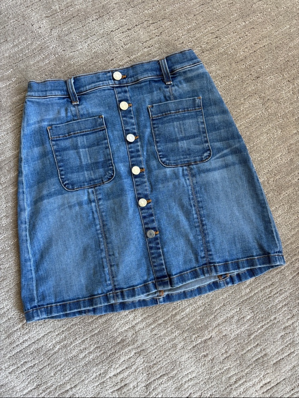 Veronica Beard Blue Button-Front Denim Mini Skirt